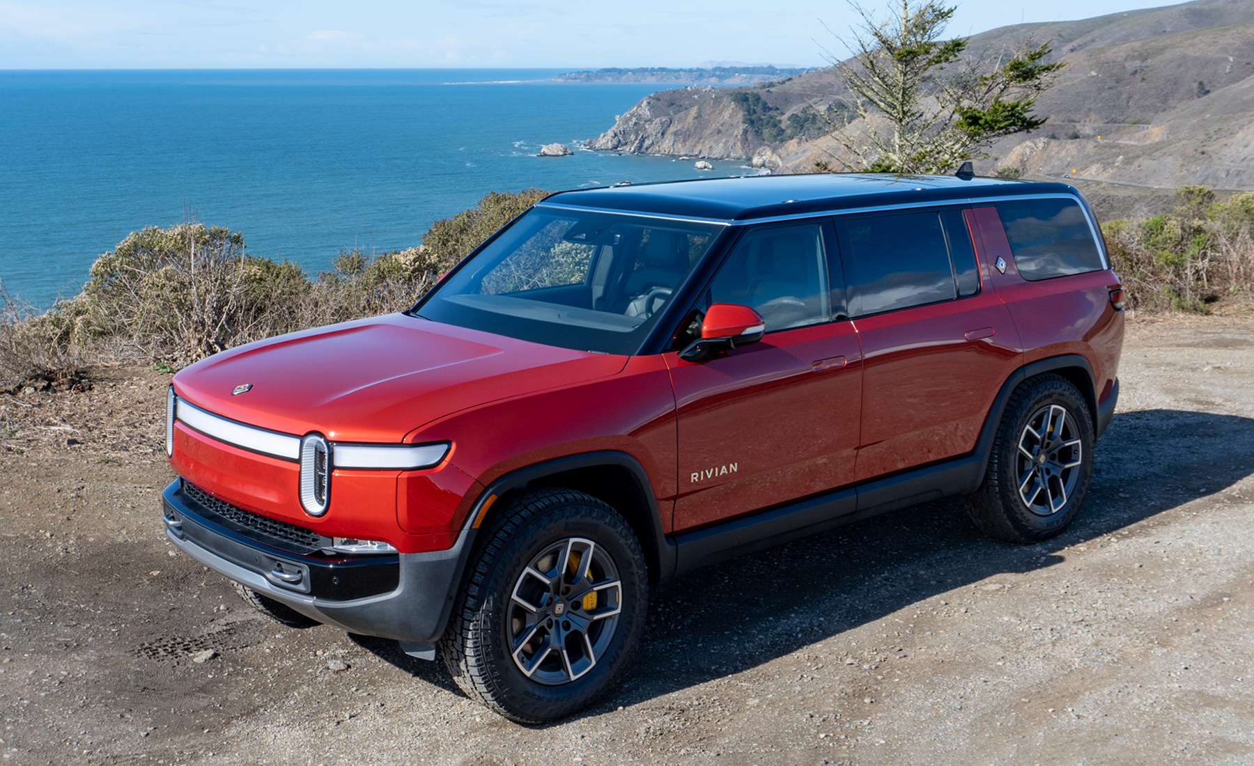 The Rivian R1S is an impressive electric SUV meant for adventures