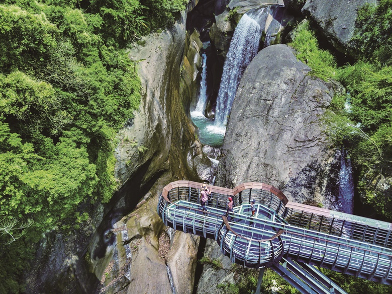 青蛙石天空步道（圖片來源：新竹縣政府）