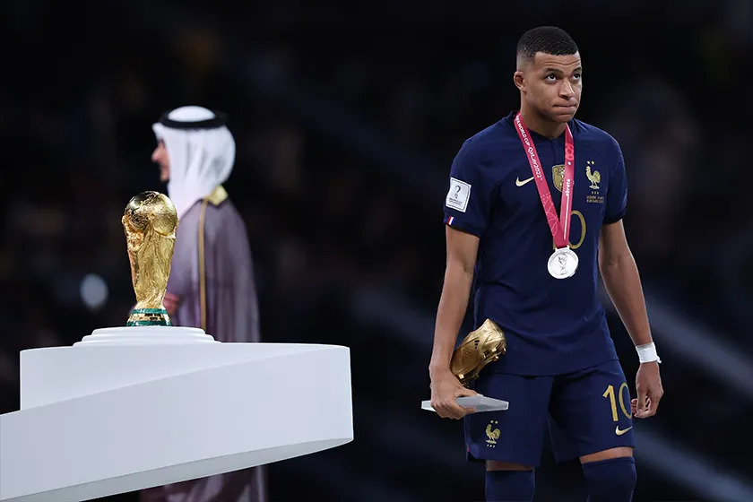 Star Kylian Mbappé’s annual salary surpasses Metz and C Lang!  But in private I’ve never been fond of famous sports cars, and I’ve only spent myself on this matter…