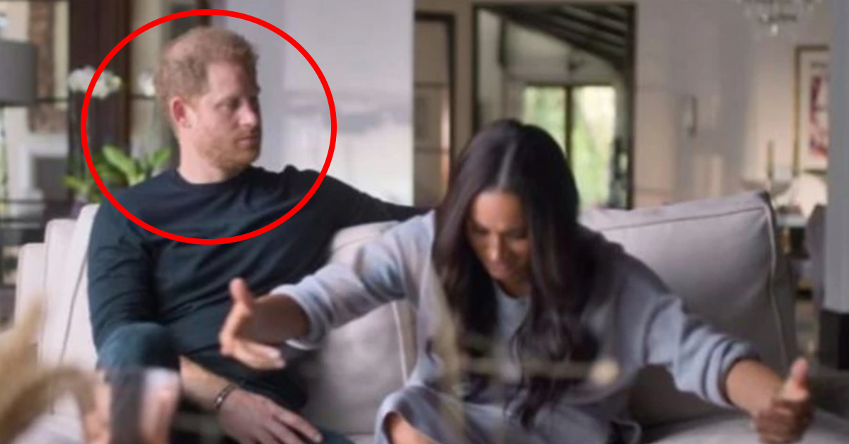 italki - WORD Candid MEANING Honest, open SENTENCE In their documentary,  Harry and Meghan are candid about th