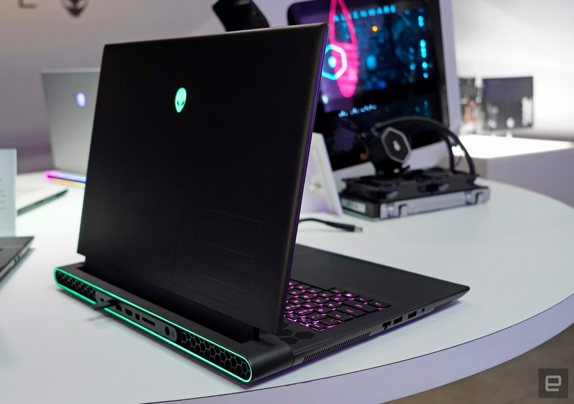 Alienware’s new gaming laptops include an 18-inch beast