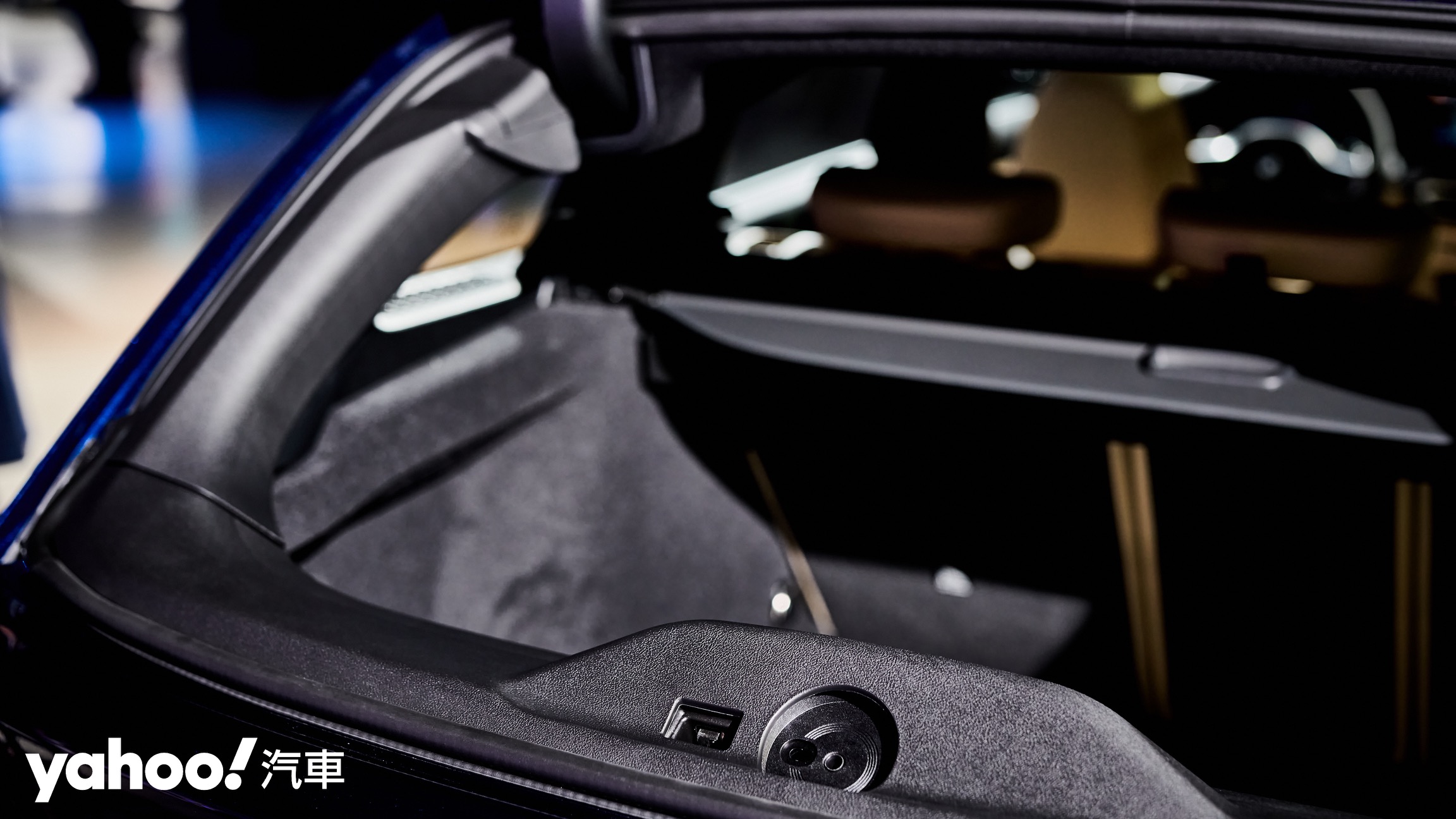 如MPV一般的後擋風玻璃獨立開啟為3 Series Touring帶來更多便利性。