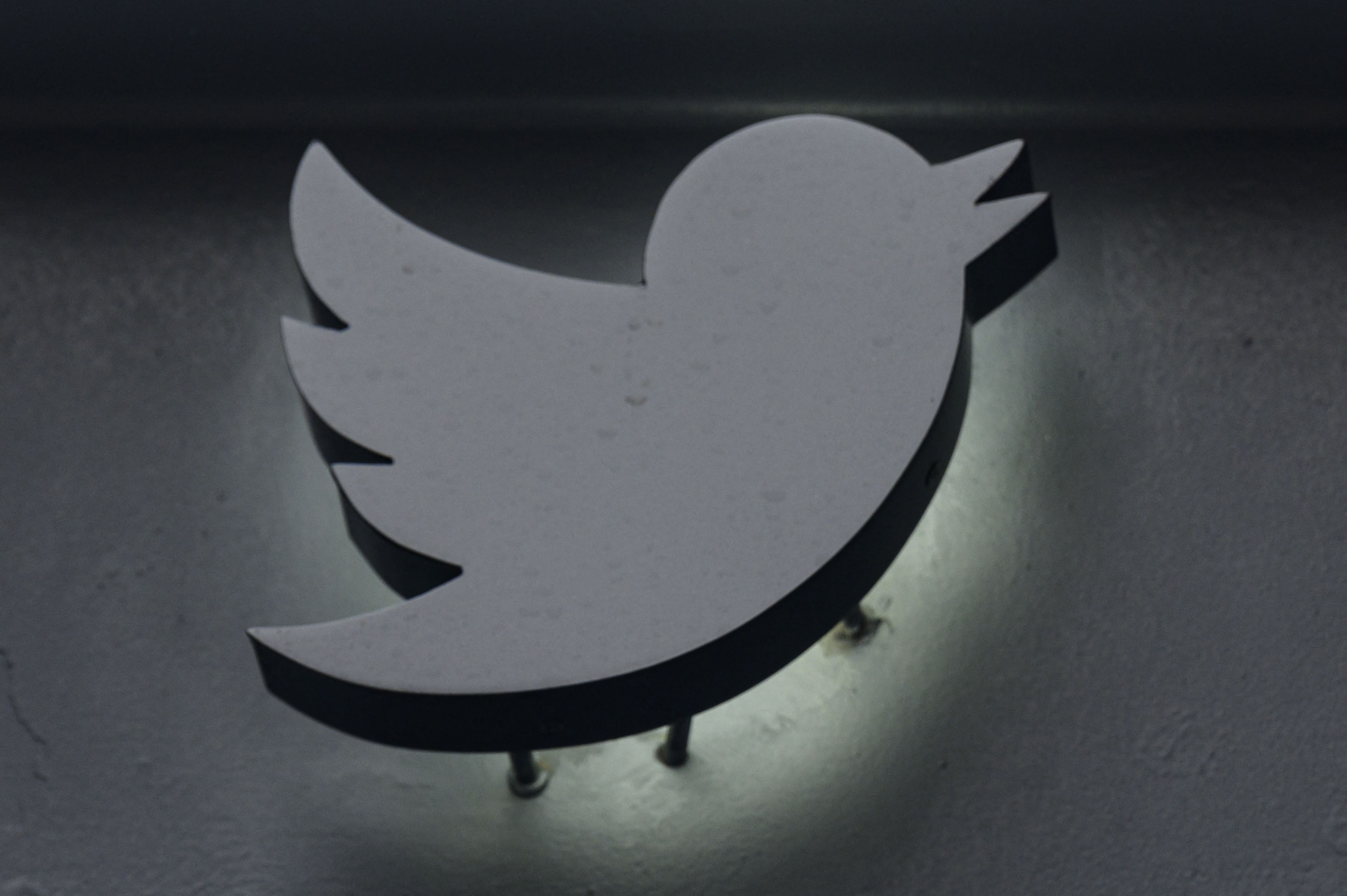 Twitter's Blue subscription comes to Android devices