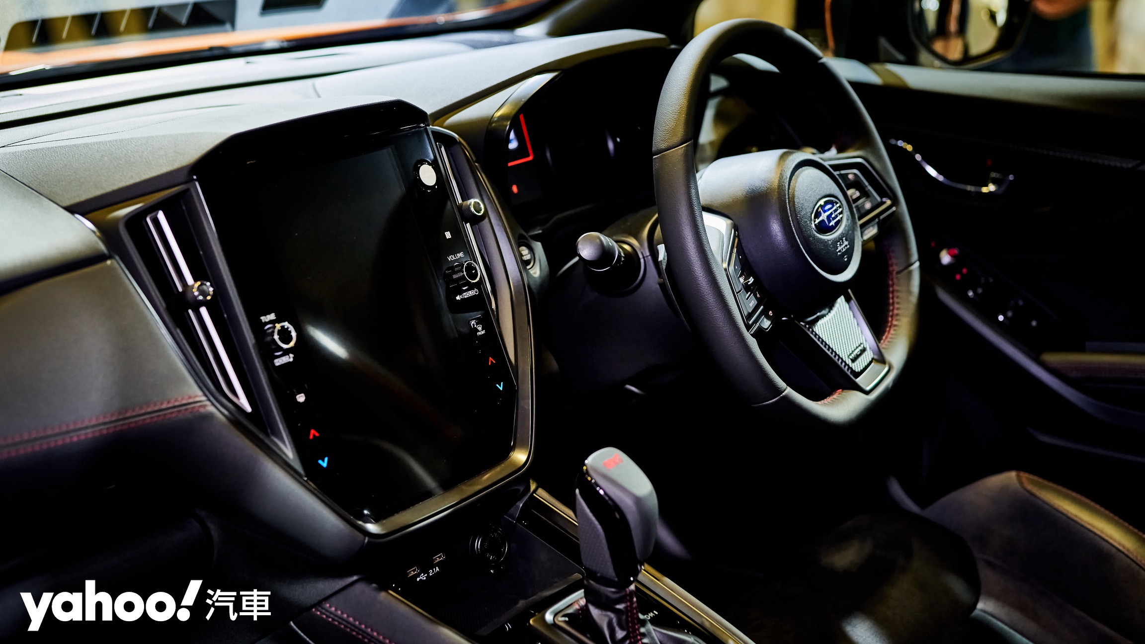 如今的Subaru車系清一色搭配11.6吋直立式觸控面板。
