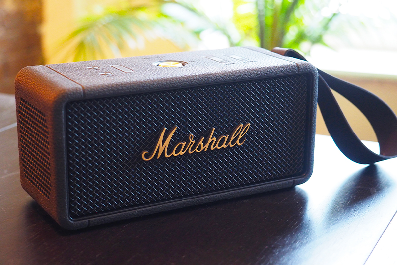 Marshall Middleton Bluetooth 스피커는 회사의 새로운 내후성 플래그십입니다.