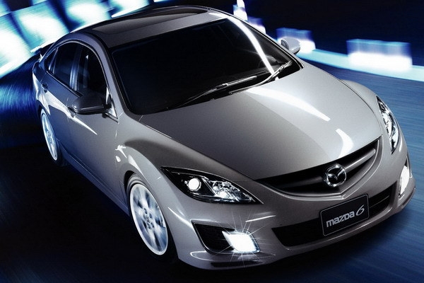 雖然基於稅金和售價讓二代Mazda 6在台灣成為票房毒藥，但海外市場斬獲的獎項卻一再證明其價值。