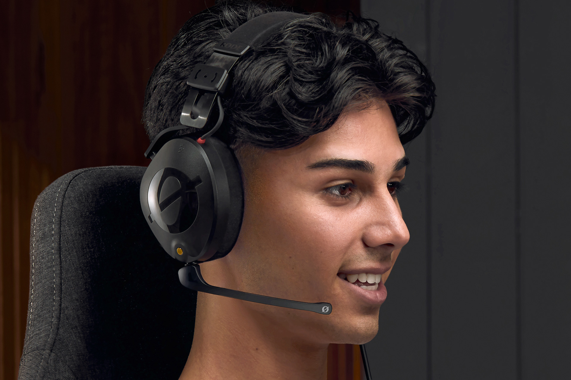 Rode's first headset is aimed at creators and gamers - Engadget