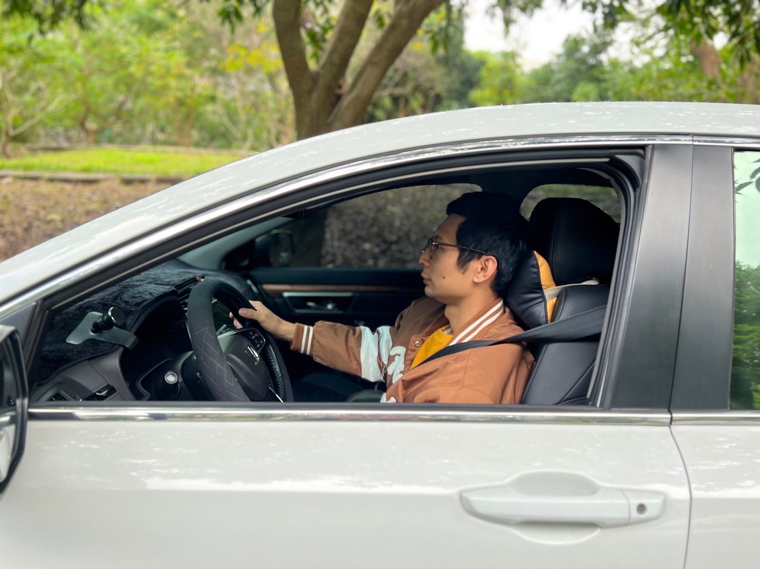 【明星聊愛車】逸祥選擇Honda CR-V首重舒適大空間 大推超多優點：馬力強、加速反應快、超省油、人性化！