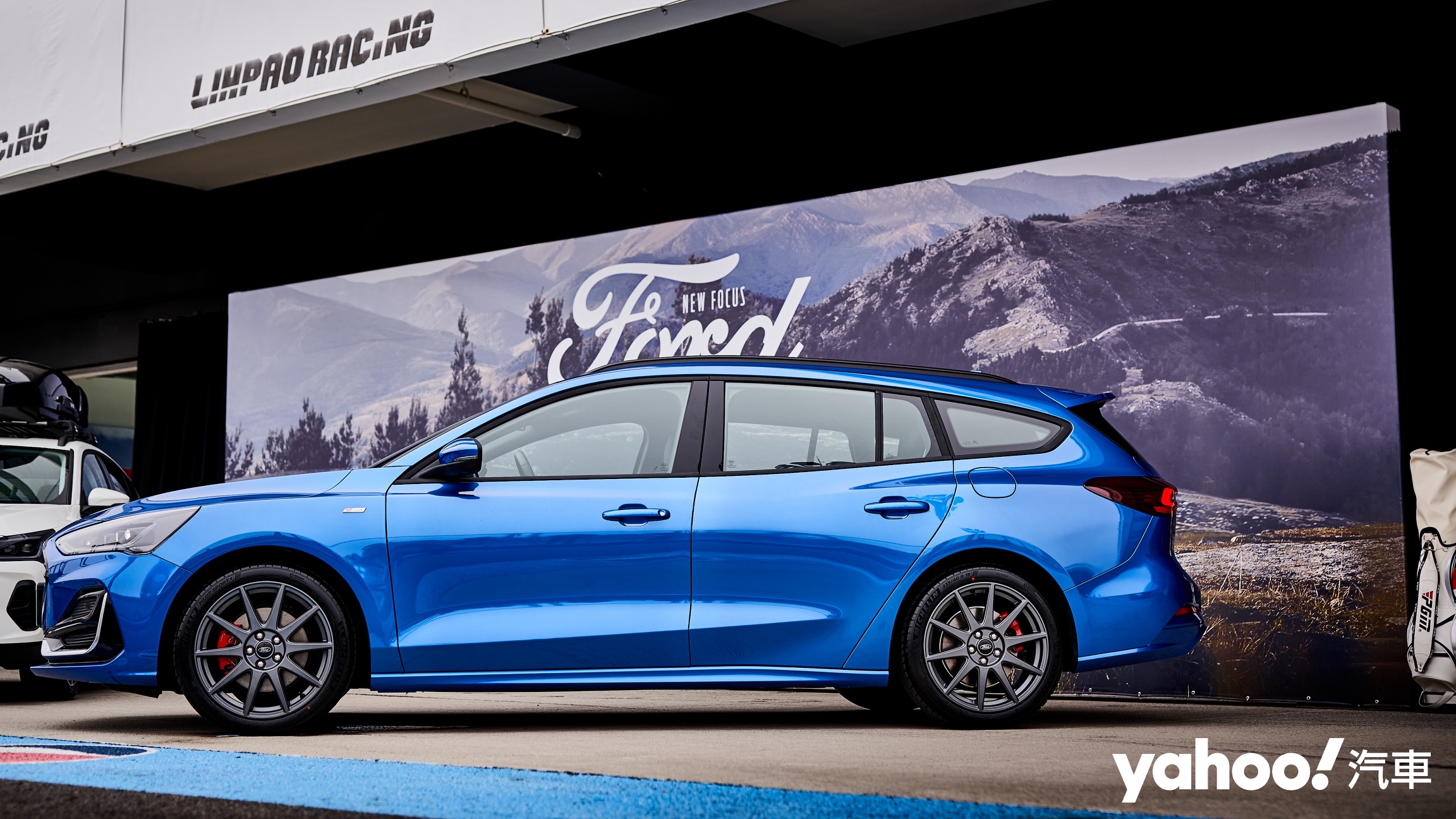 2023 Ford小改款Focus Wagon STLine Vignale試駕！敢國產化的旅行車究竟狂在哪？ Yahoo奇摩汽車機車