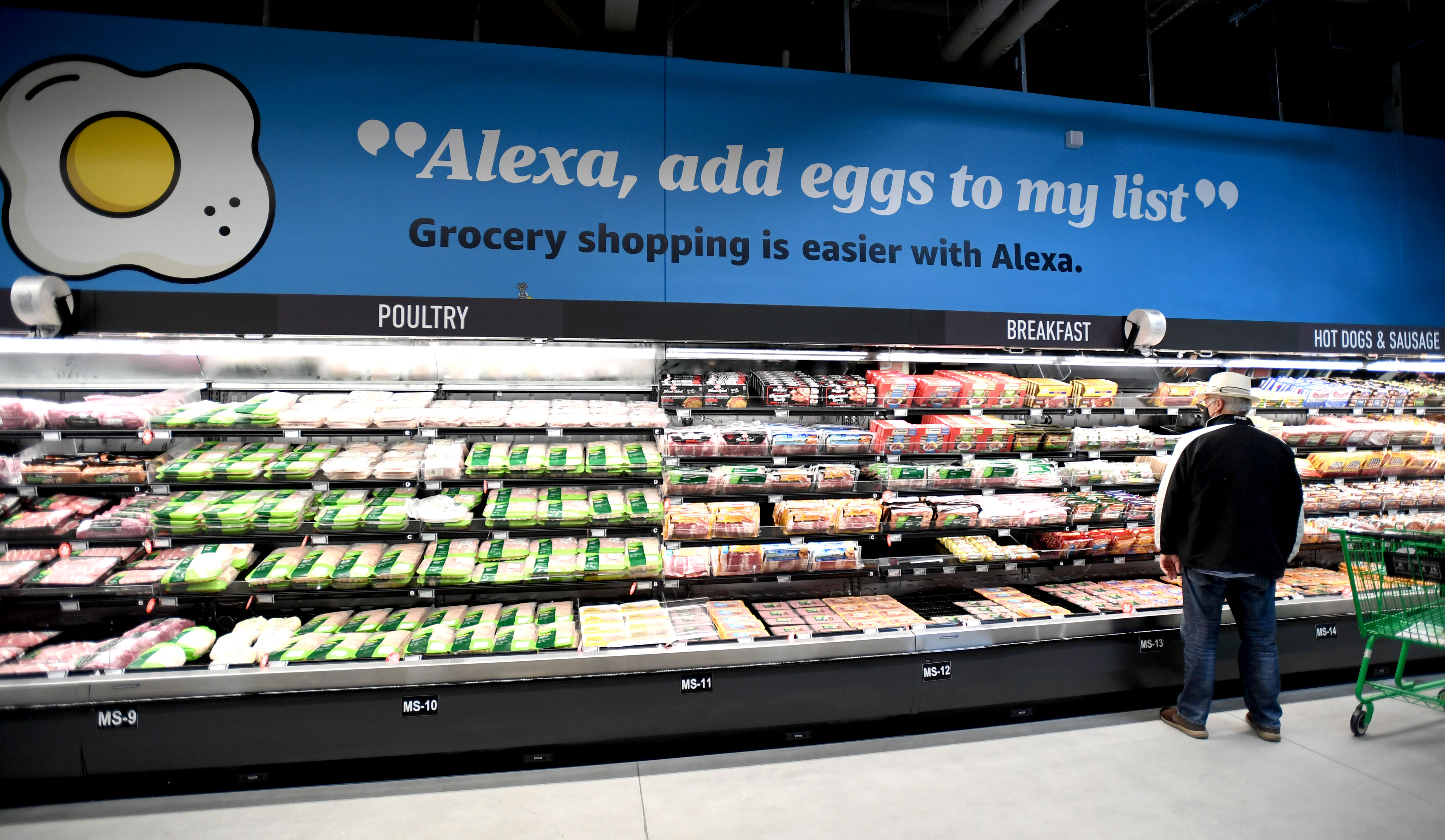 Amazon plans to eventually ‘go big’ on physical grocery stores