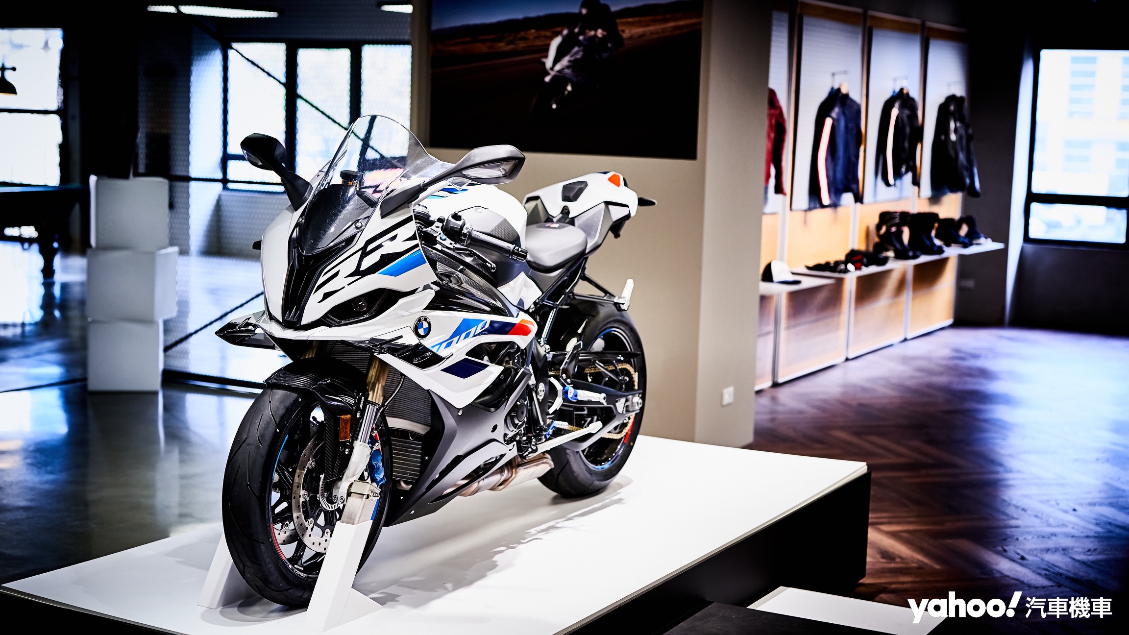 2023年式BMW Motorrad S1000RR