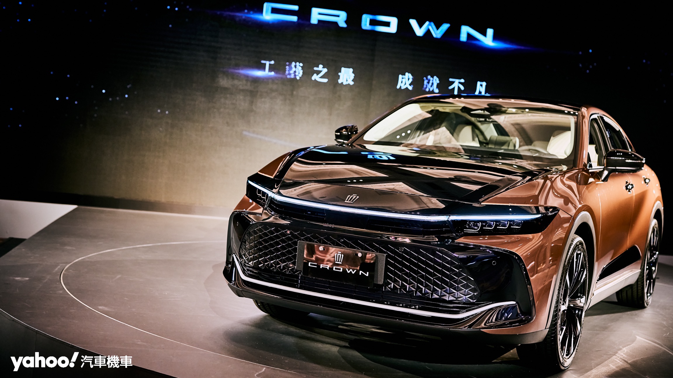 2023 Toyota Crown Cross璀璨登場！全新世代旗艦詮釋竟只157萬起？！