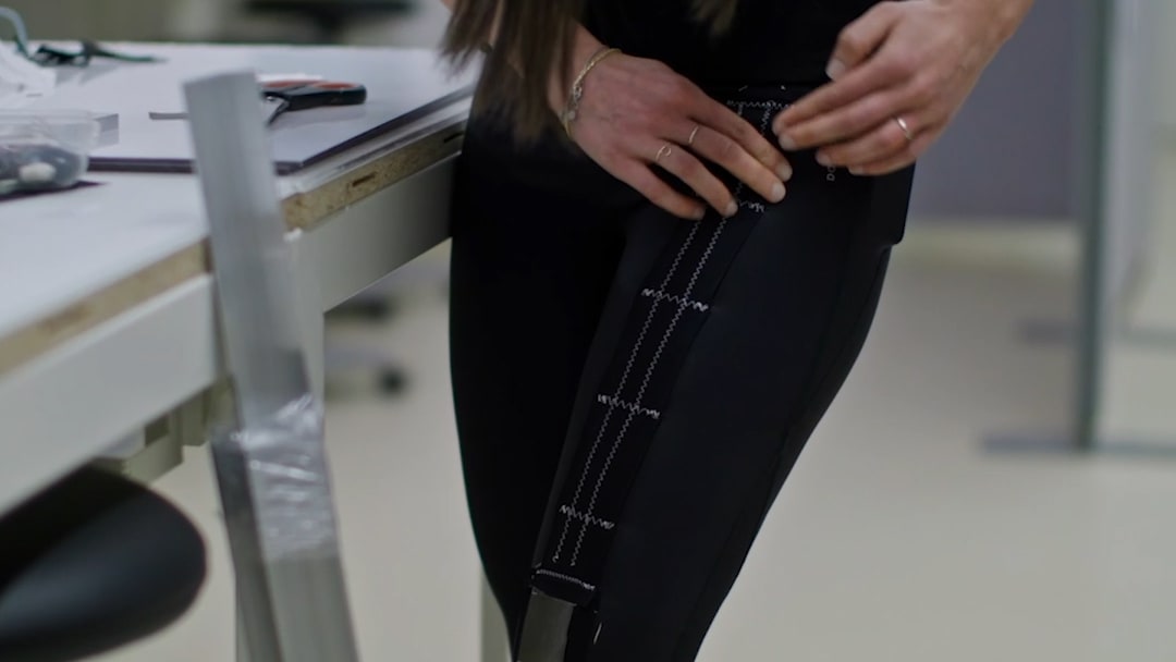 These smart leggings have sensors that could soon change the way we exercise