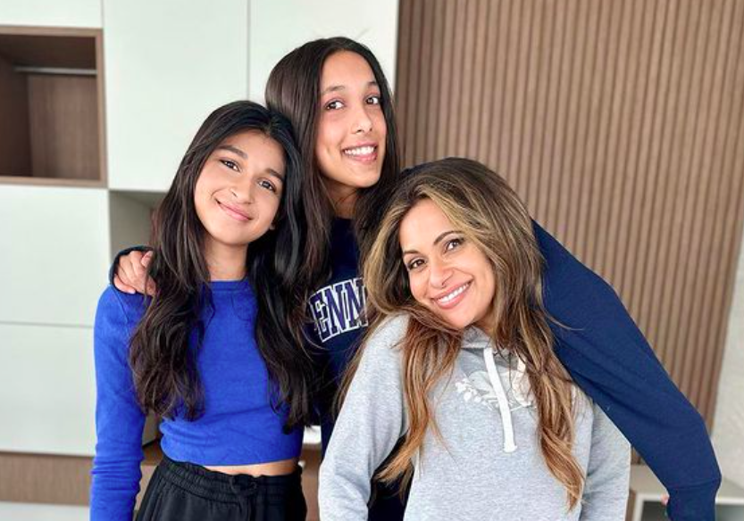 Las hijas ‘adultas’ de Sangita Patel se parecen ‘a su mamá’