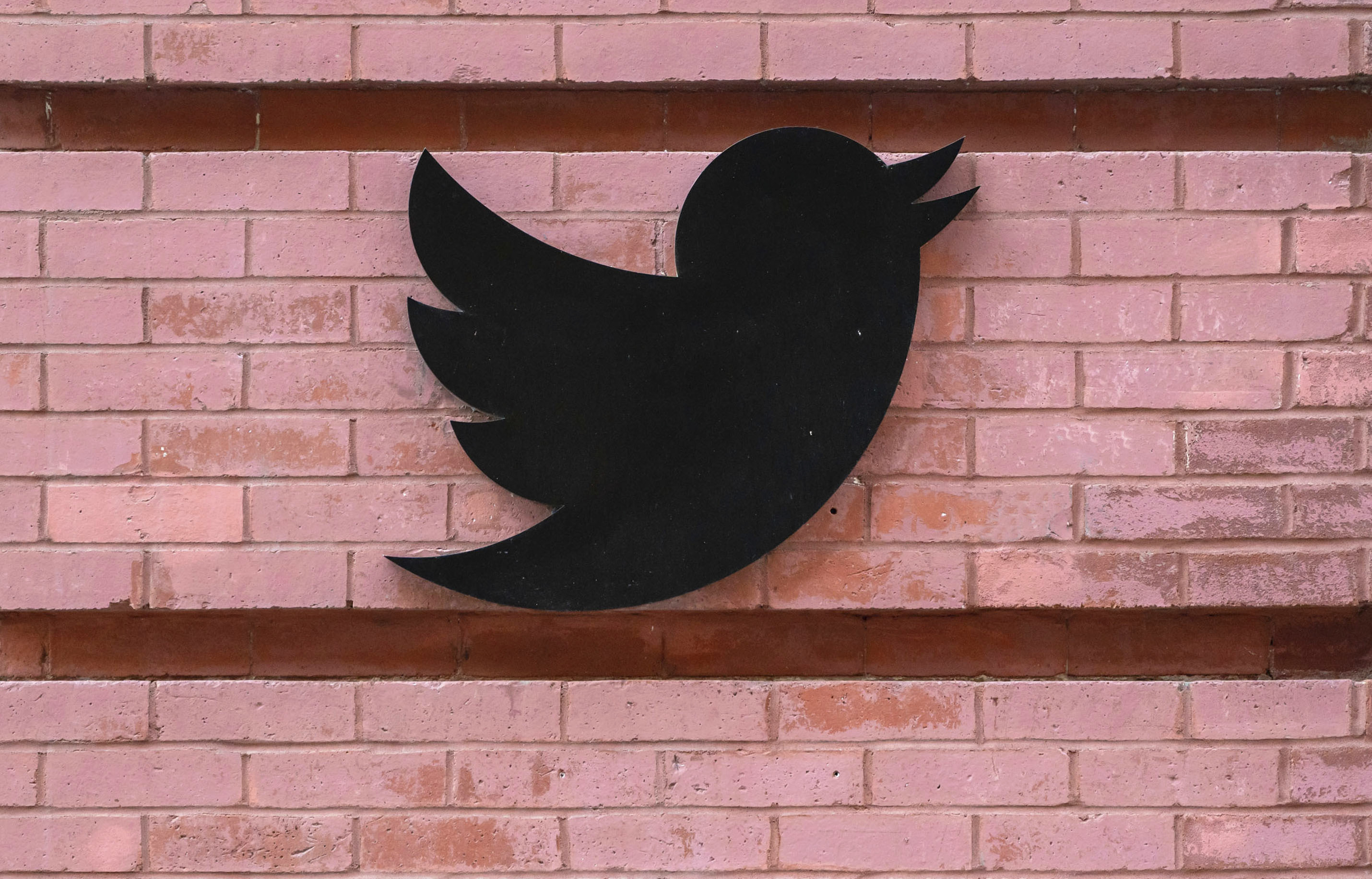 Twitter pulls 'government-funded' label from media accounts