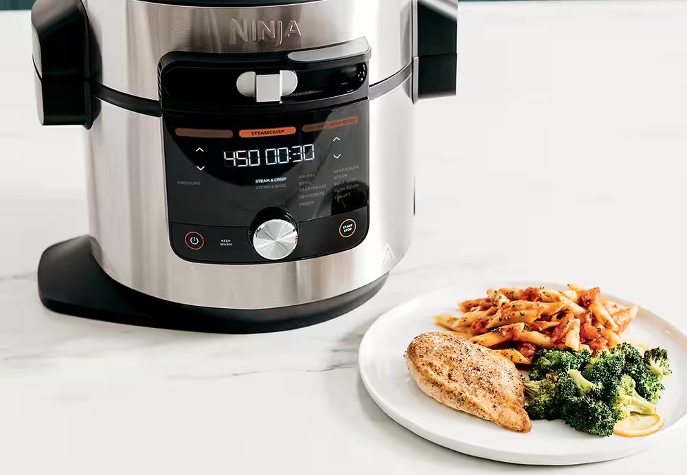  Ninja FD302 Foodi 11-in-1 Pro 6.5 qt. Pressure Cooker