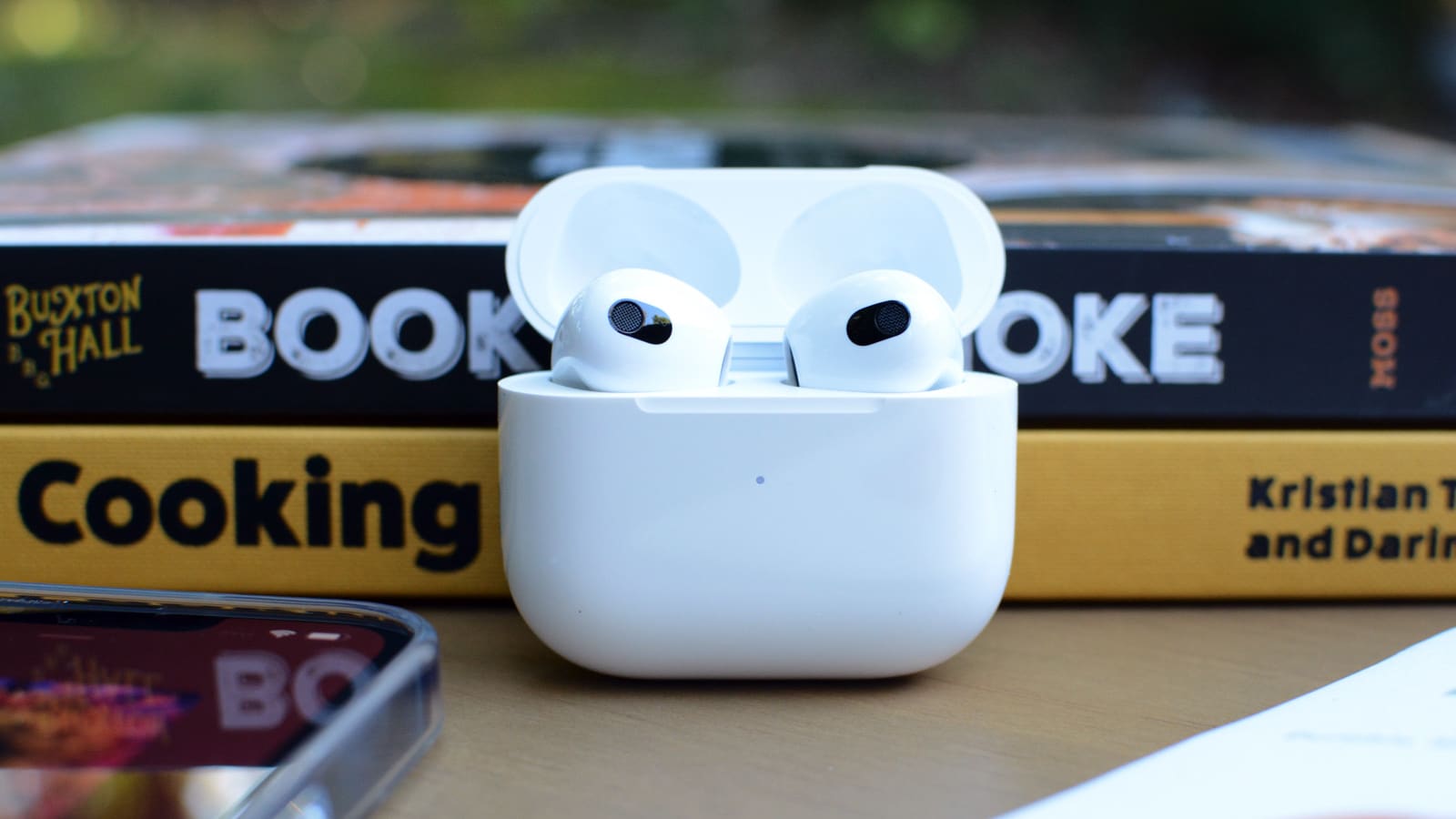 Apple AirPods (3rd gen)