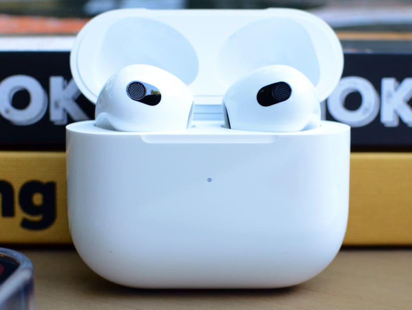 Apple AirPods (3rd gen)