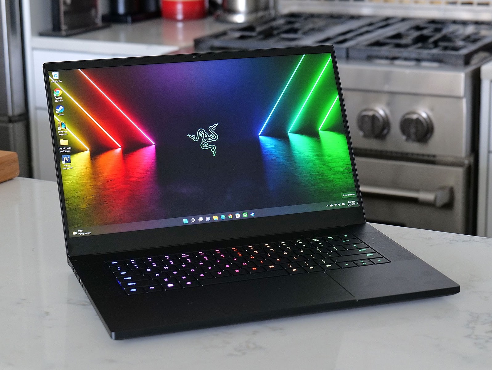 Razer Blade 15 (12th Gen Core i7, 3070 Ti)