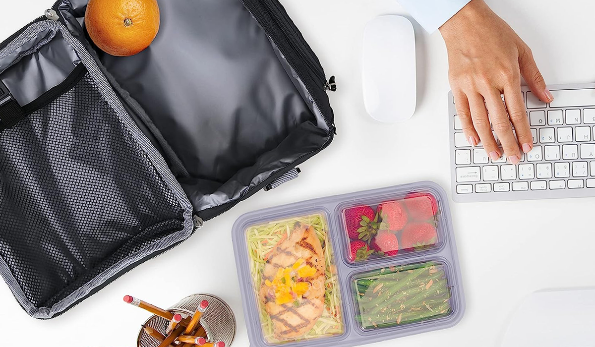 Solar-powered lunchbox keeps your food hot or even cool, depending