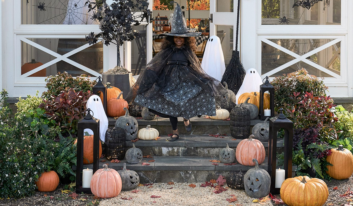 The best indoor and outdoor Halloween decorations of 2023