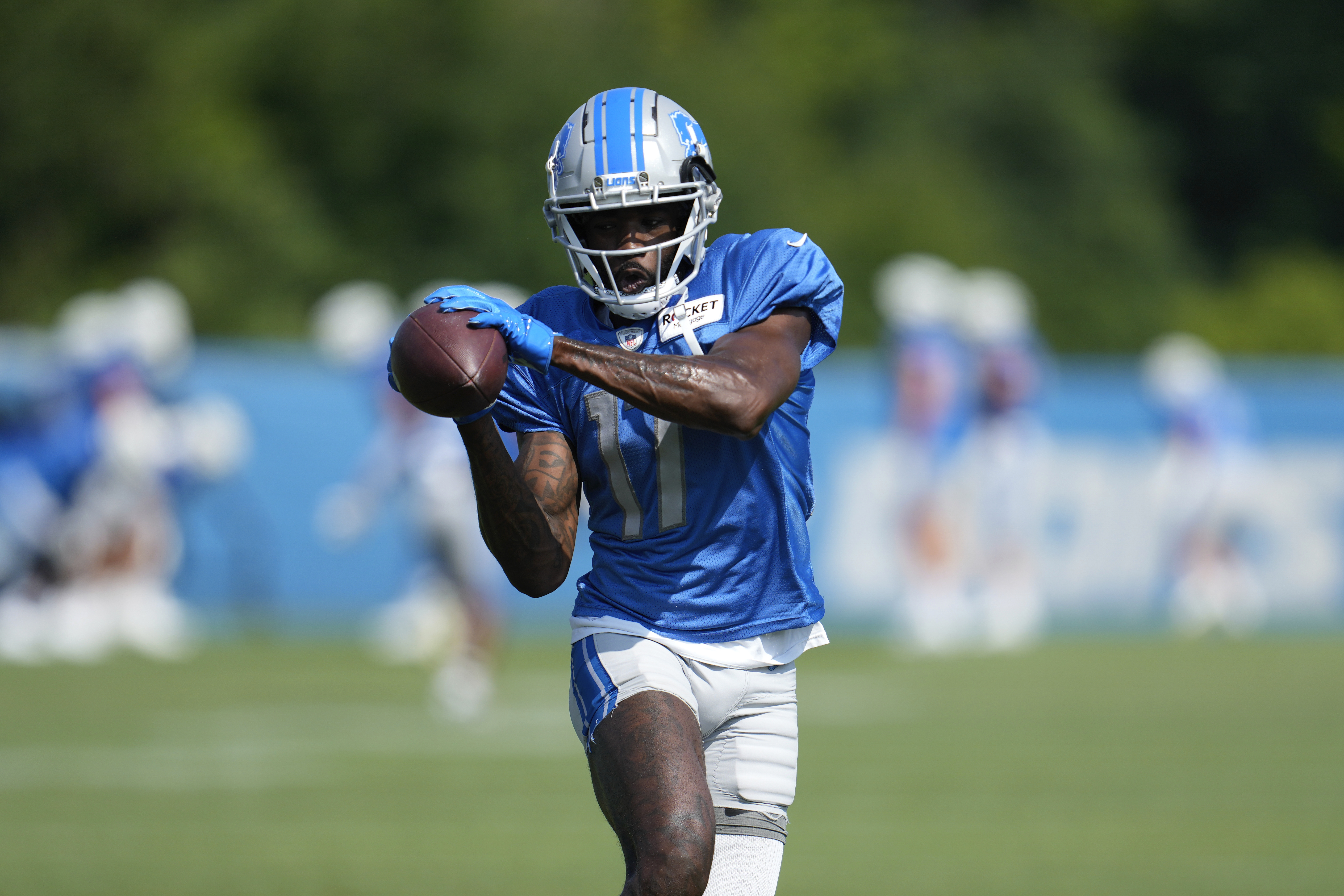 Lions WR Jameson Williams has another setback, likely out for preseason  with hamstring injury – KGET 17