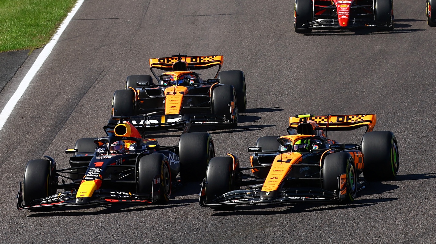 Verstappen說明日本GP首彎與McLaren車手的爭奪