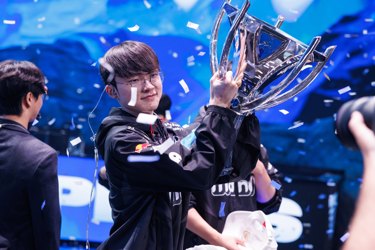 “League of Legends” strongest king T1 Faker’s four-time historical review: How did the ten-year journey go?