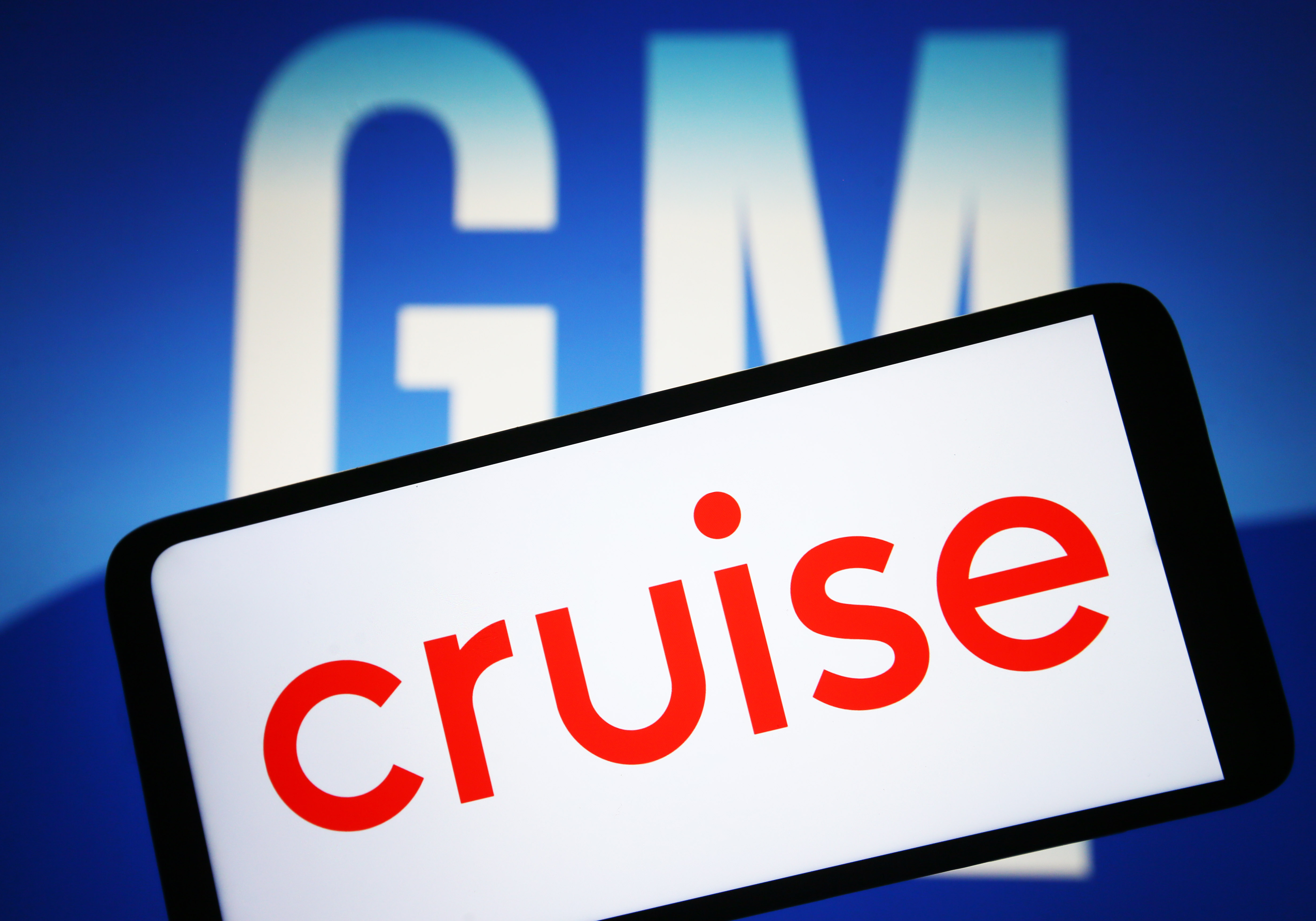 GM recalls nearly 1,000 Cruise robotaxis after pedestrian collision
