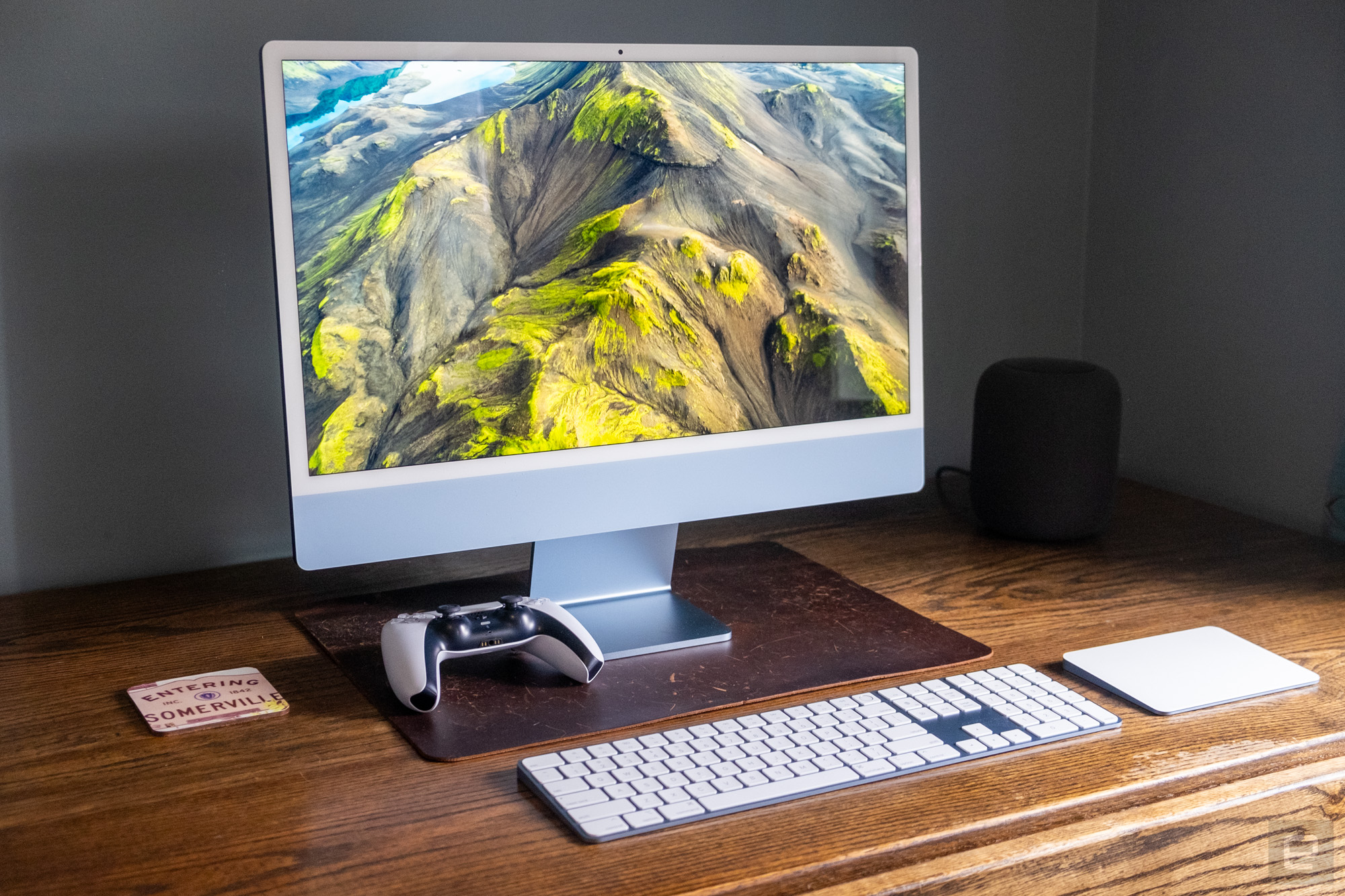 Apple iMac 2021 review: M1 chip is super fast, 11.5mm width impressive, but  its strict consumer desktop specs need a rethink