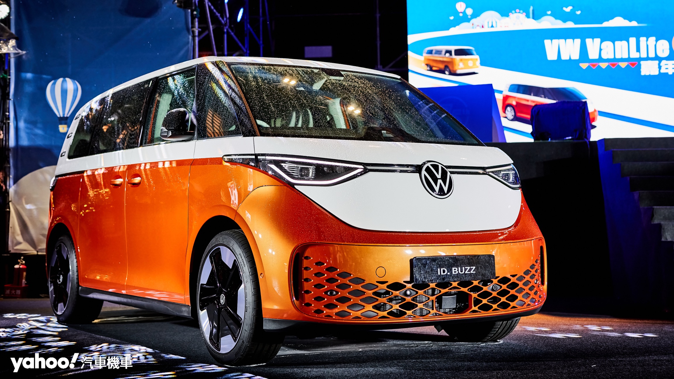2024 Volkswagen ID.Buzz官方亮相！台規預計明下半年現身！