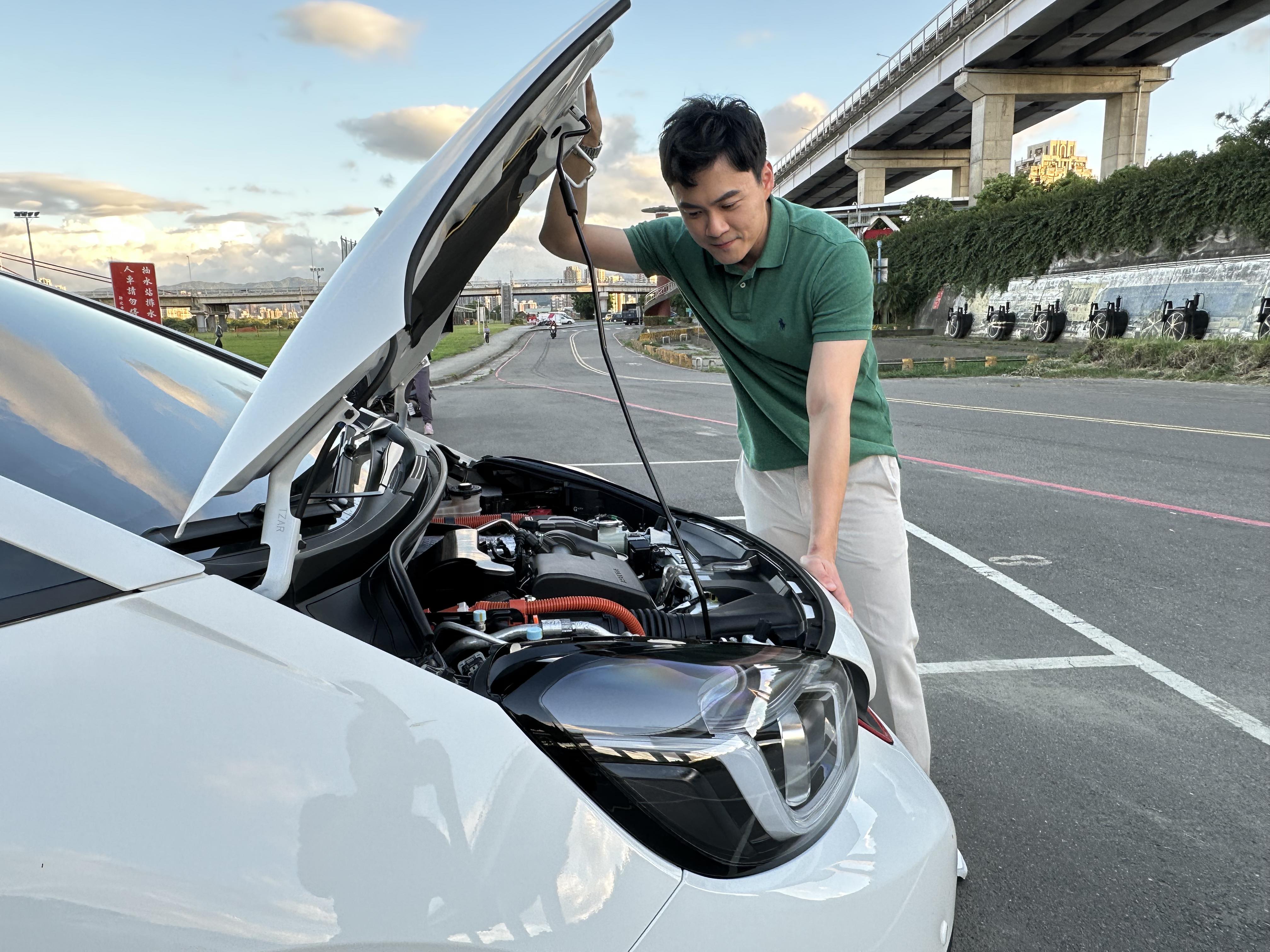 ▲首選Honda Fit的理由，張炤和自曝原來是跟前女友有關。