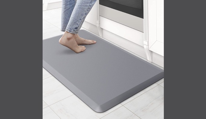 This Kitchen Mat That Shoppers Say Makes Standing Feel Like 'Walking on Soft  Clouds' Is Over 50% Off at