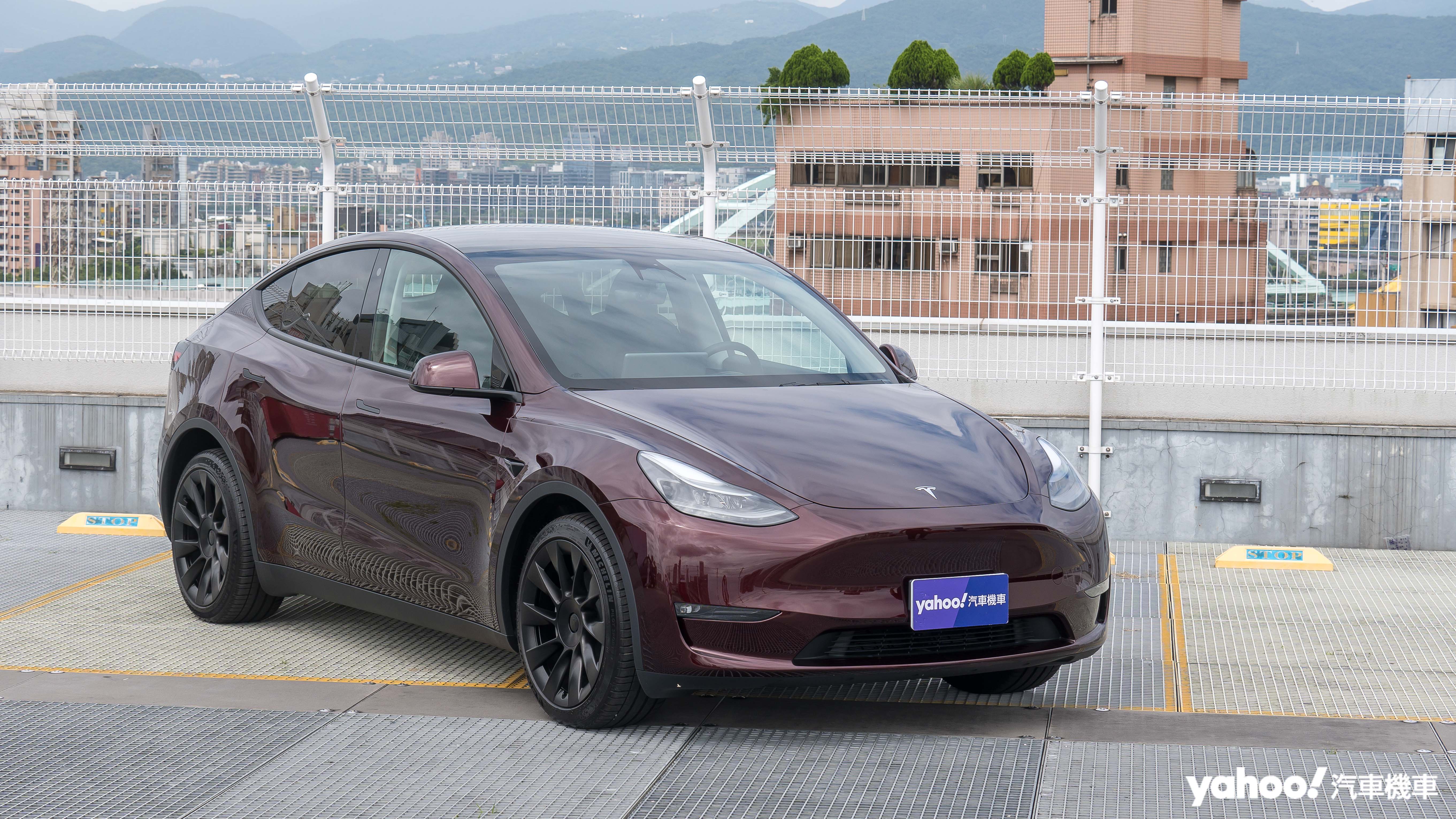 2023 Tesla Model Y Long Range試駕，實現馬斯克夢想的最後一塊拼圖！