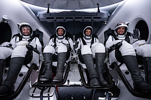 Image of the Polaris Dawn crew