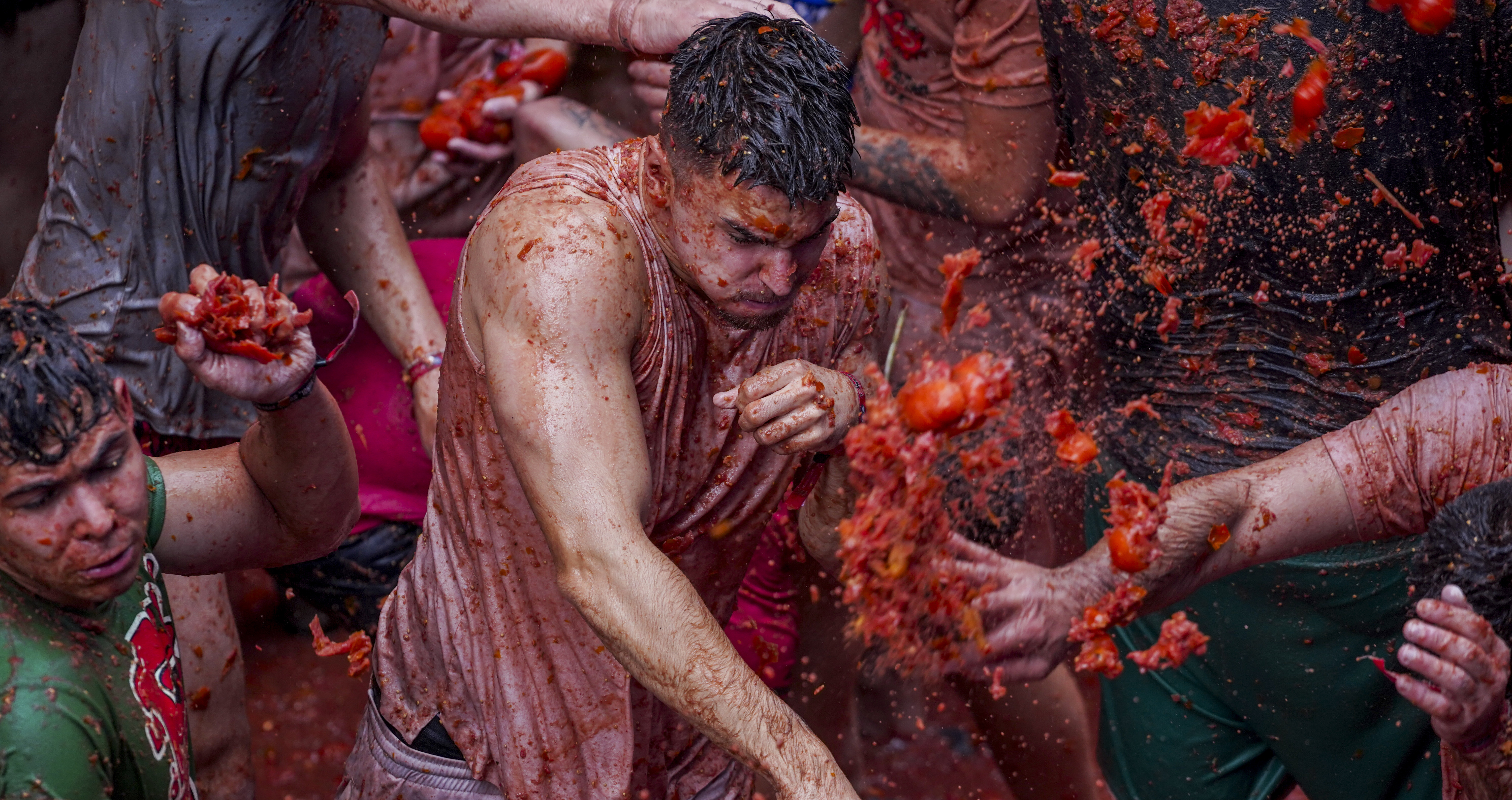 Photos: Scenes from Spain's La Tomatina festival — the ultimate food fight