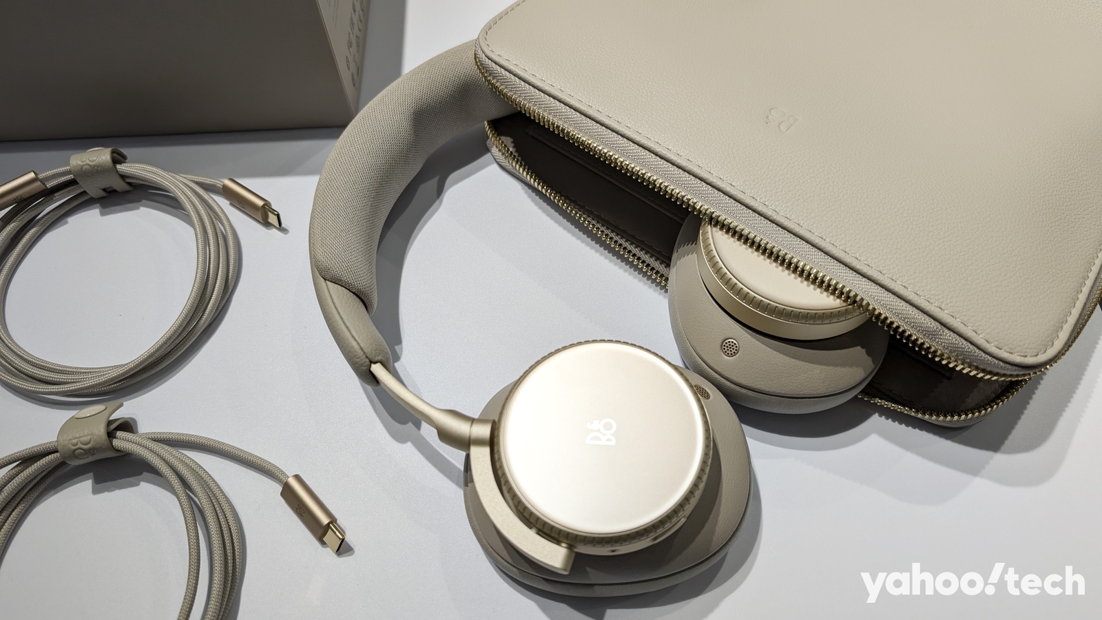 B&O Beoplay H100