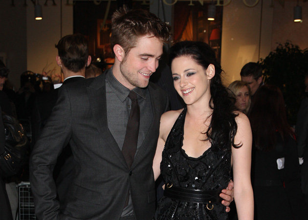 Robert Pattinson And Kristen Stewart Spend Christmas Apart But Plan New