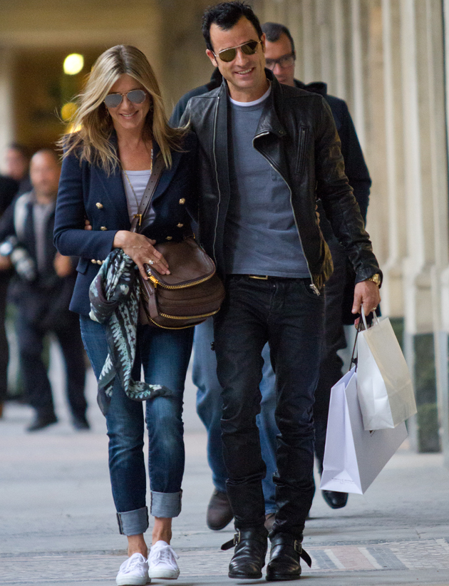 Jennifer Aniston and Justin Theroux are loved up in Paris for