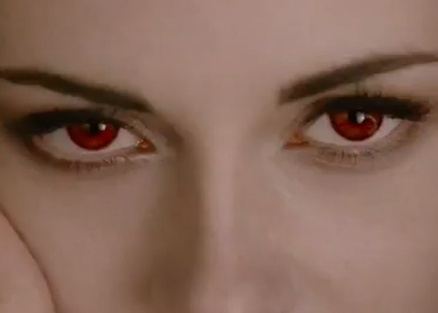 kristen stewart twilight breaking dawn part 2 eyes