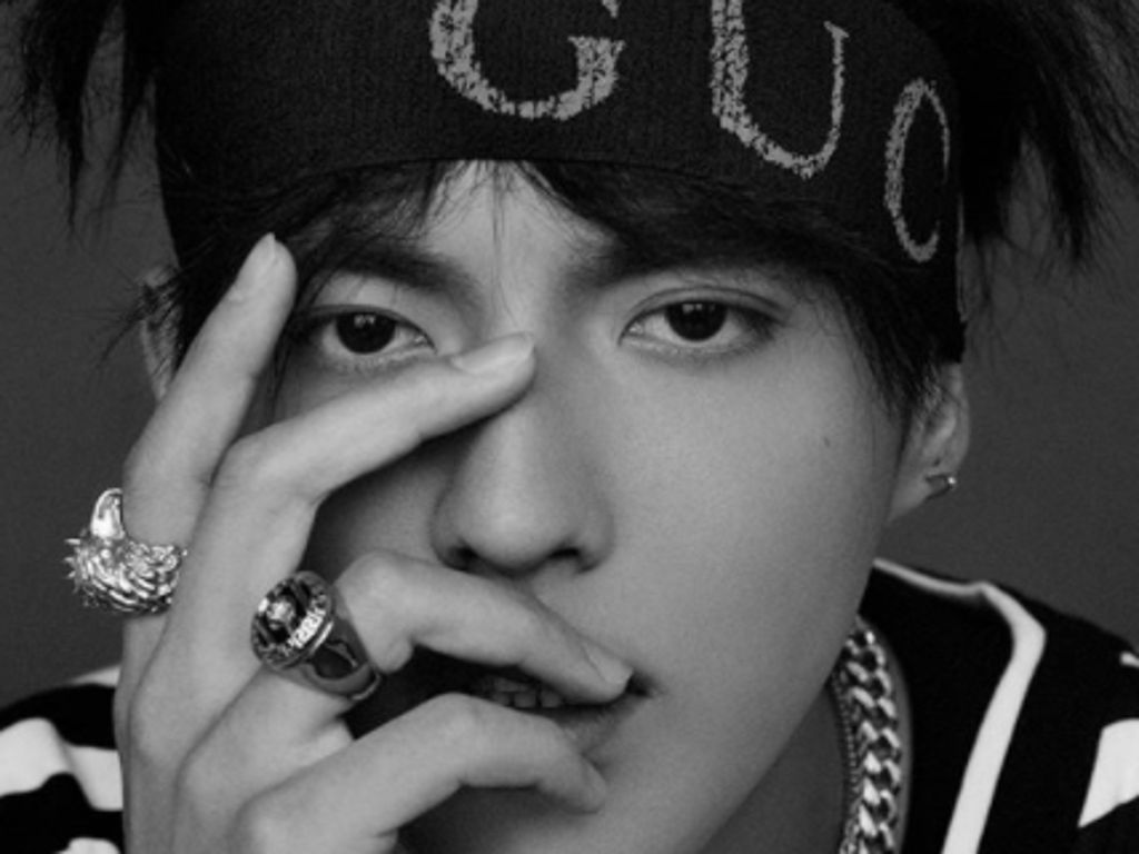 Kris Wu inks a massive deal with Universal Music Group