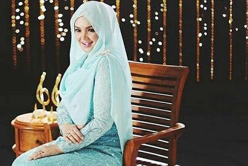 Dato Siti Nurhaliza Suffers Miscarriage