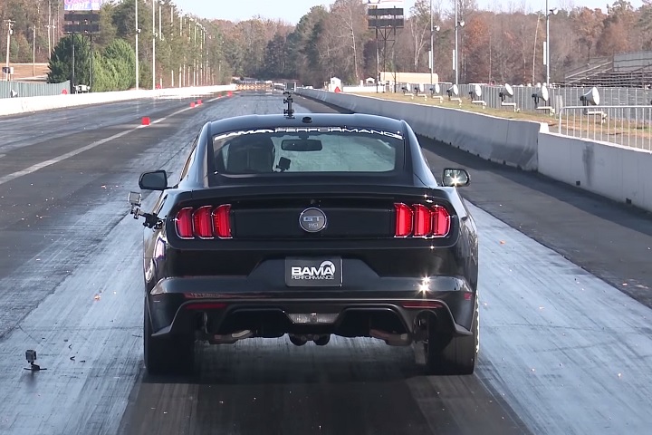 Fastest stock ford mustangs #8