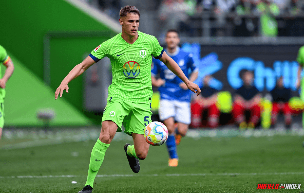 Liverpool target €90m Premier League star as Van Dijk successor