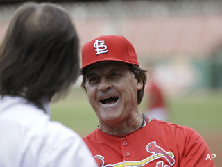 Catcher Carlton Fisk and manager Tony La Russa of the Chicago