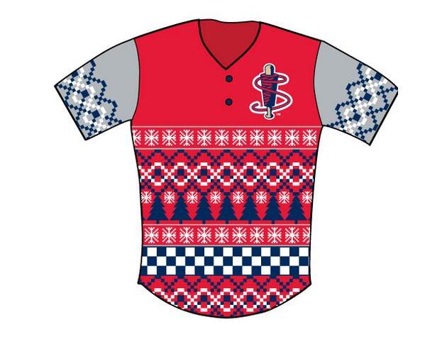 Jonathan Papelbon finds, wears the ugliest Christmas sweater ever