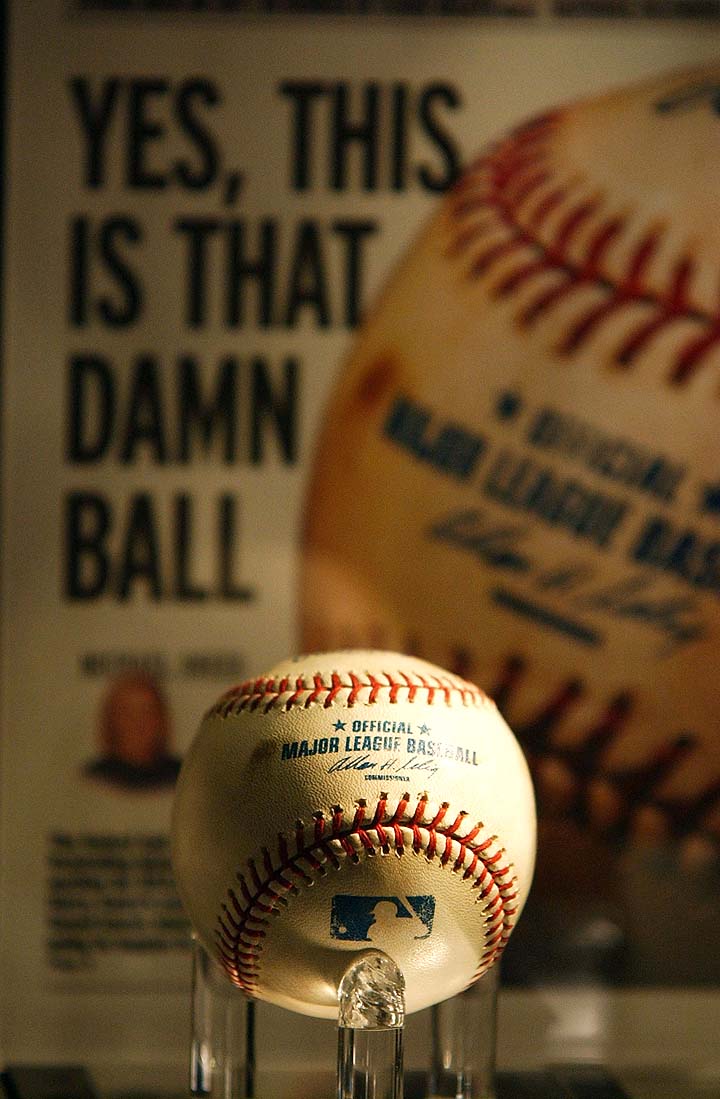 Steve Bartman incident: Looking back on infamous play 20 years