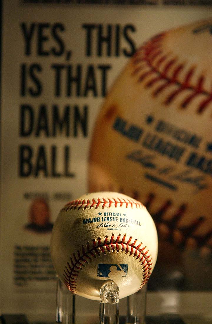 The Day Steve Bartman Reunited With His Chicago Cubs Family