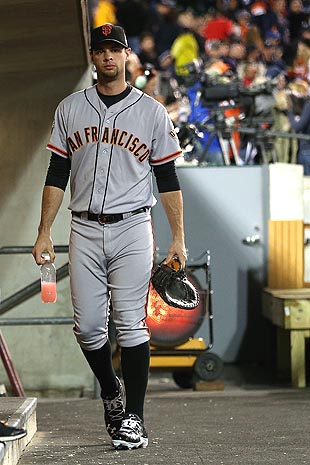 Answer Man: Brandon Belt talks belts, giraffes, Roger Federer and