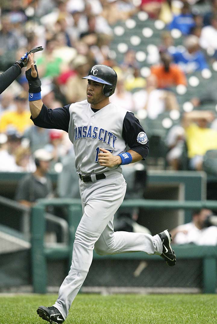 Kansas City Royals on X: The #Royals have announced a new road alternate  jersey for the 2014 season featuring the classic KC logo!   / X